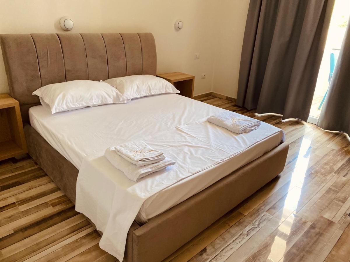 Montecarlo Lungomare Vlorë Eksteriør billede
